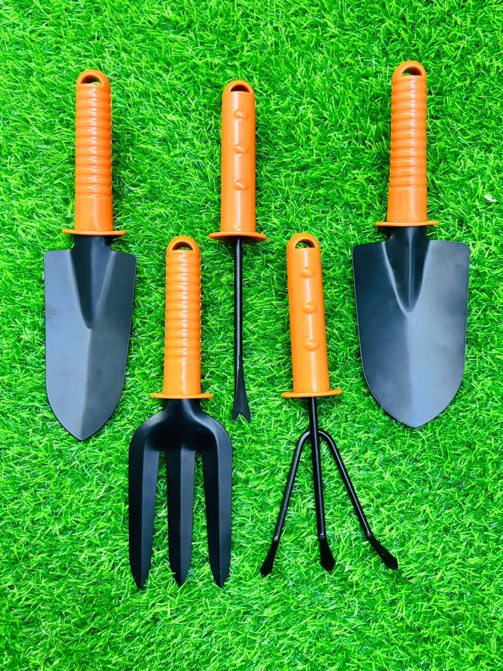 Go Hooked 5 Pcs Gardening Tools Kit for All Your Gardening Needs (Orange & Black) (5 Pcs Set).